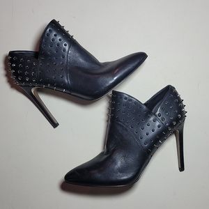Sam Edelman Wally Studded Spiked Leather Booties Size 9